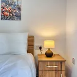 New & Modern 2br Just Off The Seafront By Sf Homes Appartement St. Paul's Bay